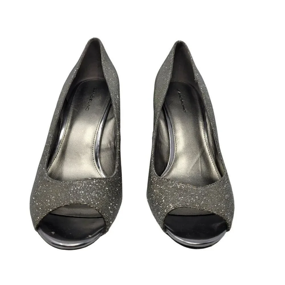 Bandolino Womens BDTufflove Wedge 11 Heel Metallic Silver Sparkle Peep Toe Glam‎